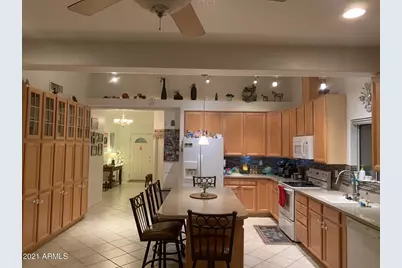 1190 N Meadows Drive, Chandler, AZ 85224 - Photo 1