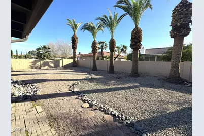 25407 S Pinewood Drive, Sun Lakes, AZ 85248 - Photo 21
