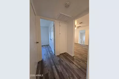 5032 S 35th Drive, Phoenix, AZ 85041 - Photo 9