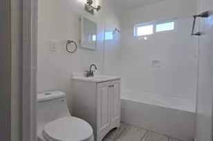 5032 S 35th Dr, Phoenix, AZ 85041 - Photo 7