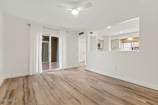 2021 E Tierra Buena Ln, Phoenix, AZ 85022 - Photo 9