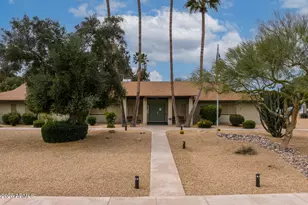 2021 E Tierra Buena Ln, Phoenix, AZ 85022 - Photo 23