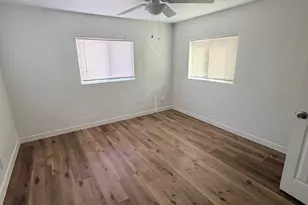 2419 E Oak St, Phoenix, AZ 85008 - Photo 9