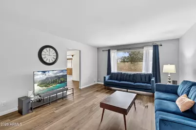 3608 W Gardenia Avenue, Phoenix, AZ 85051 - Photo 5