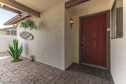2451 W Knowles Avenue, Mesa, AZ 85202 - Photo 5