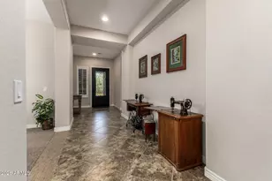 2052 S Navajo Ct, Chandler, AZ 85286 - Photo 11