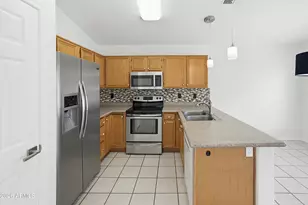 5042 W Fairview St, Chandler, AZ 85226 - Photo 7