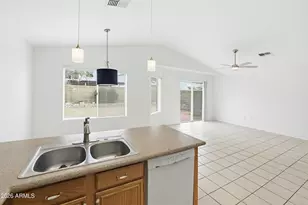 5042 W Fairview St, Chandler, AZ 85226 - Photo 9