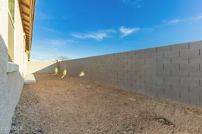 15167 W Desert Bloom Street, Goodyear, AZ 85338 - Photo 29