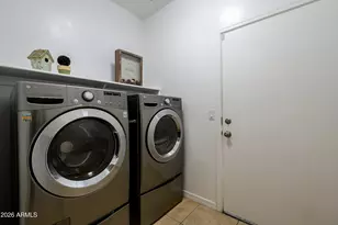 24454 W Mobile Ln, Buckeye, AZ 85326 - Photo 25