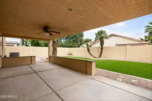 898 W Tremaine Ave, Gilbert, AZ 85233 - Photo 21