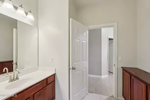 15948 W Mauna Loa Ln, Surprise, AZ 85379 - Photo 29