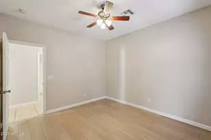 15948 W Mauna Loa Ln, Surprise, AZ 85379 - Photo 15