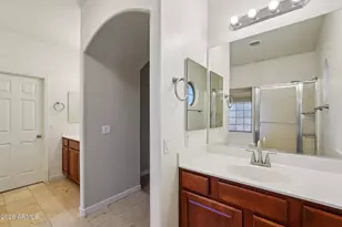 15948 W Mauna Loa Ln, Surprise, AZ 85379 - Photo 25