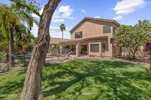 285 W Goldfinch Way, Chandler, AZ 85286 - Photo 19