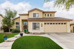 285 W Goldfinch Way, Chandler, AZ 85286 - Photo 1