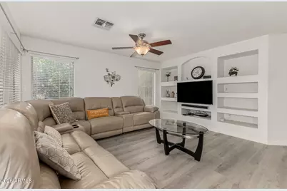 285 W Goldfinch Way, Chandler, AZ 85286 - Photo 3