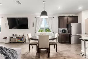 17388 W Paraiso Ln, Surprise, AZ 85387 - Photo 9