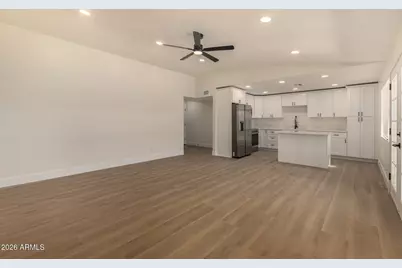 6929 W Monte Vista Road, Phoenix, AZ 85035 - Photo 11