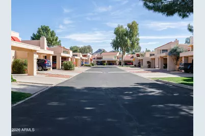 41 E Betty Elyse Lane, Phoenix, AZ 85022 - Photo 33