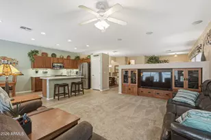 332 W Seven Seas Dr, Casa Grande, AZ 85122 - Photo 3