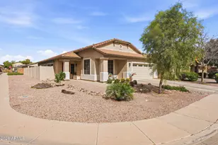 332 W Seven Seas Dr, Casa Grande, AZ 85122 - Photo 1