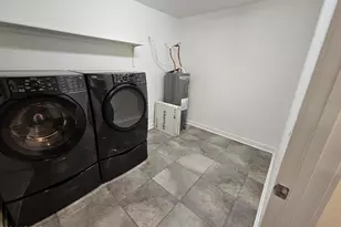 3333 E Gelding Dr, Phoenix, AZ 85032 - Photo 7