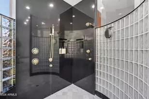 8812 E Palm Ln, Mesa, AZ 85207 - Photo 41