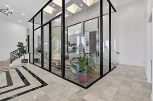 8812 E Palm Ln, Mesa, AZ 85207 - Photo 33