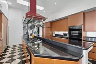 8812 E Palm Ln, Mesa, AZ 85207 - Photo 25