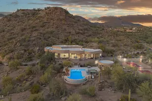 8812 E Palm Ln, Mesa, AZ 85207 - Photo 3