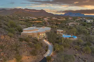 8812 E Palm Ln, Mesa, AZ 85207 - Photo 3