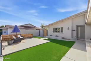 3929 E Mercer Ln, Phoenix, AZ 85028 - Photo 3