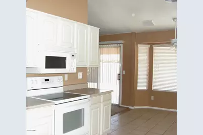 6725 W Brown Street, Peoria, AZ 85345 - Photo 9