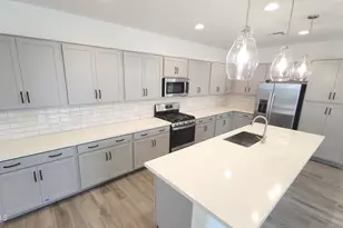 14818 W Gray Fox Trl, Surprise, AZ 85387 - Photo 9