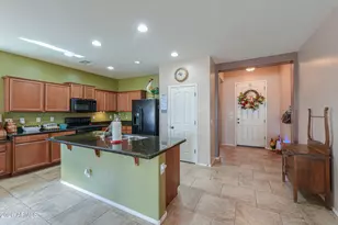 1766 N Wildflower Ln, Casa Grande, AZ 85122 - Photo 9