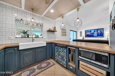 8342 W Seldon Lane, Peoria, AZ 85345 - Photo 13