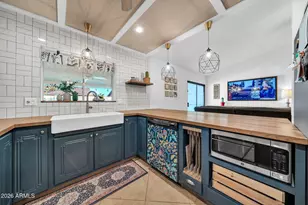 8342 W Seldon Ln, Peoria, AZ 85345 - Photo 13