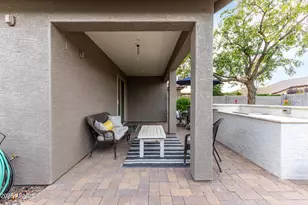 18124 W Ivy Ln, Surprise, AZ 85388 - Photo 63