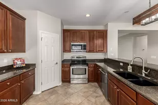 11249 N 161st Ave, Surprise, AZ 85379 - Photo 15