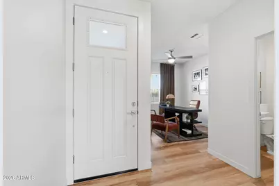 6560 N 15th Drive, Phoenix, AZ 85015 - Photo 1