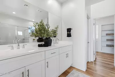 6560 N 15th Drive, Phoenix, AZ 85015 - Photo 29