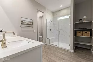 10306 W Deanna Dr, Peoria, AZ 85382 - Photo 17