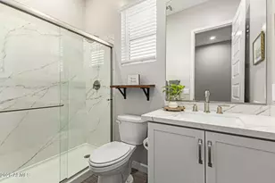 10306 W Deanna Dr, Peoria, AZ 85382 - Photo 21