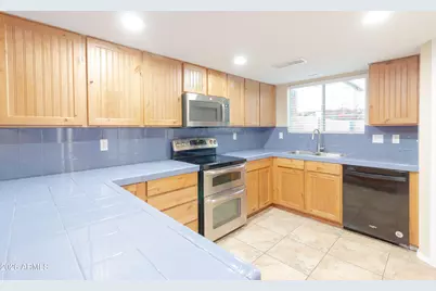 506 E Utopia Road, Phoenix, AZ 85024 - Photo 11