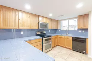 506 E Utopia Rd, Phoenix, AZ 85024 - Photo 11