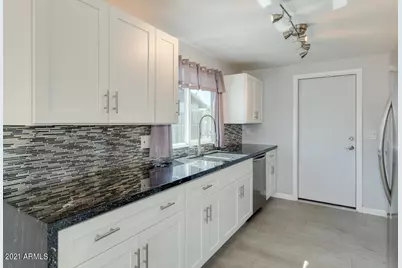 1404 W Colt Road, Chandler, AZ 85224 - Photo 13