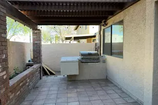 2518 E Shaw Butte Dr, Phoenix, AZ 85028 - Photo 15