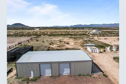 47602 N Eagle Eye Road, Aguila, AZ 85320 - Photo 1