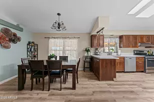 47602 N Eagle Eye Rd, Aguila, AZ 85320 - Photo 19